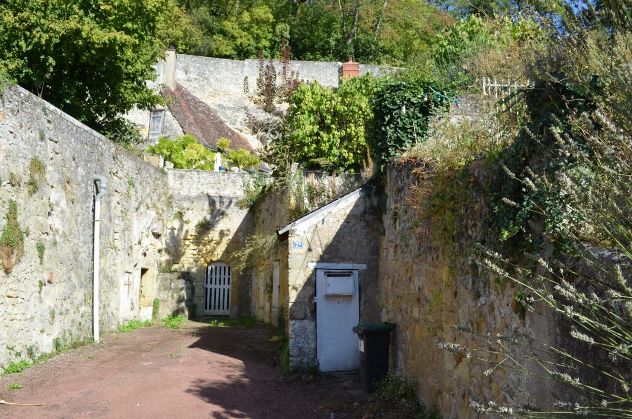 Gite Du Petit Coteau Vouvray Exteriör bild